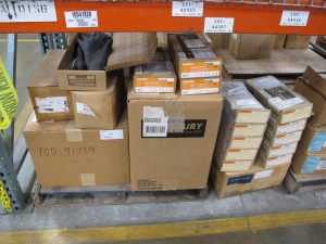 LOT TO INCLUDE: MISC. GLOVES, COVERALLS, RUPTURE DISC, BAND STRAPPING, ELECTRICAL COVERS. LOADING & HANDLING FEE $15-4171